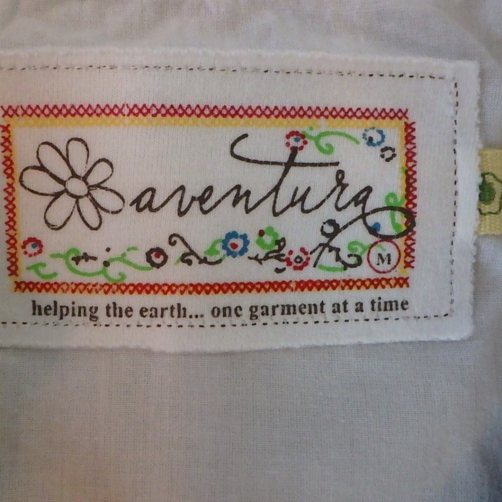 GORGEOUS embroidered Aventura blouse/tunic - Picture 6 of 7